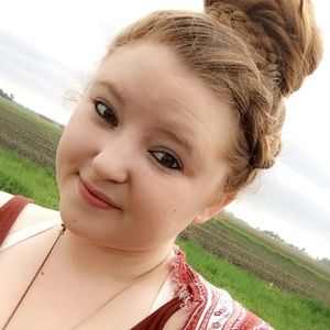 Meet your Posher, Kylie